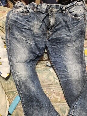 Mens Silver Distressed Denim Jeans Estate Item